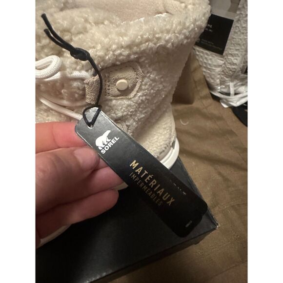 New Sorel Women's Explorer Next Joan Cozy Winter Boot Size 7 Small Glue Stain - Picture 5 of 11